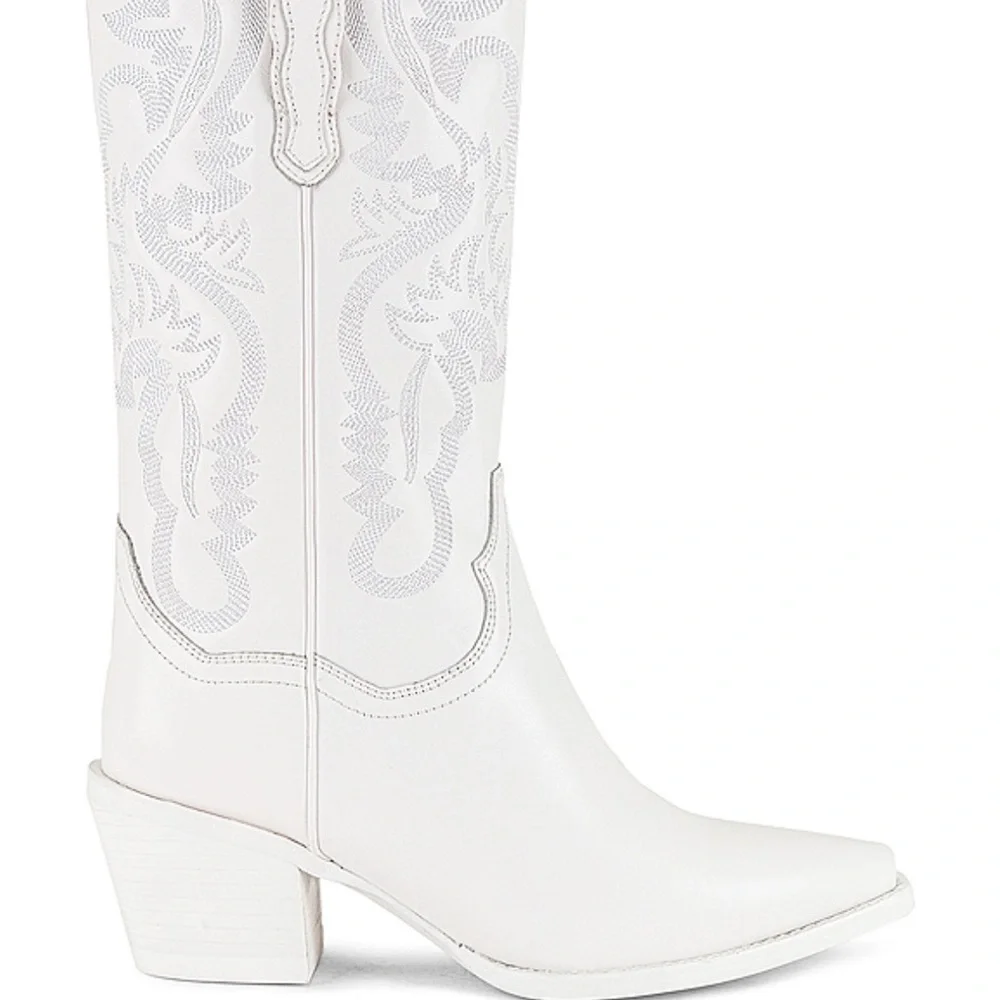 BRAND NEW Dagget Boot in White Combo Jeffrey Campbell NWT